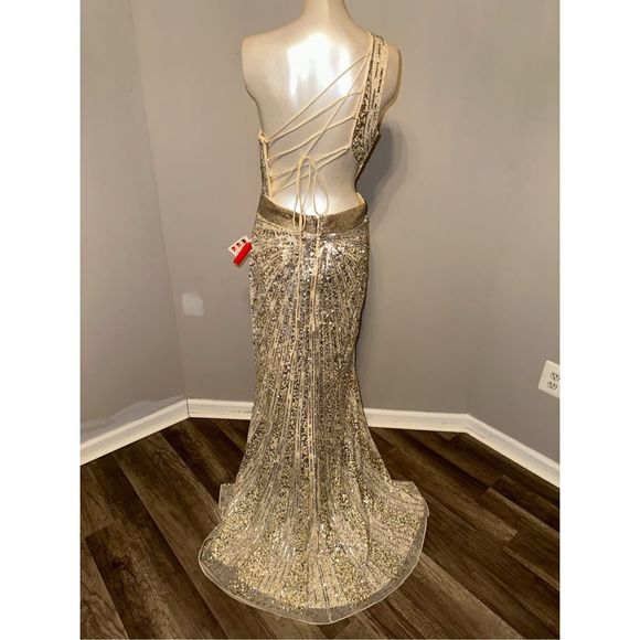 MAC DUGGAL SEQUINED ONE SHOULDER DRAPED LACE UP GOWN - Picture 8 of 9